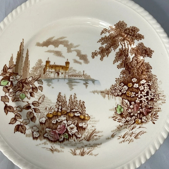 VINTAGE Castle On The Lake Johnson Bros England 2 Dinner Plates Ironstone Brown - Picture 3 of 10
